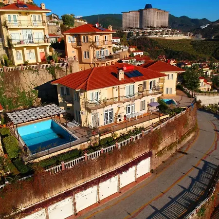 Villa Five Star Breath Taking View Goldcity 52 *